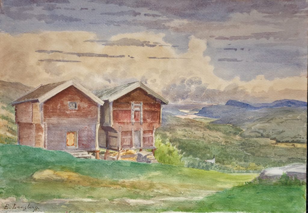 Emily Langberg akvarell «Fra Eggedal» med røde hus, grønt landskap og fjell i bakgrunnen, 37 x 52 cm.